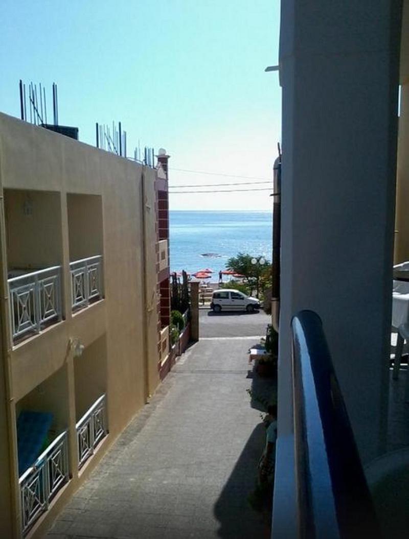 Stegna Star Apartments Archangelos  Bagian luar foto