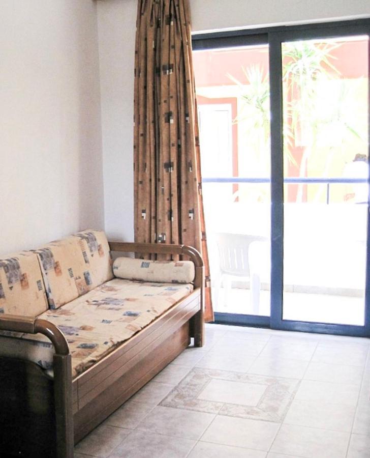 Stegna Star Apartments Archangelos  Bagian luar foto